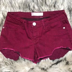 Detailed Pockets Shorts